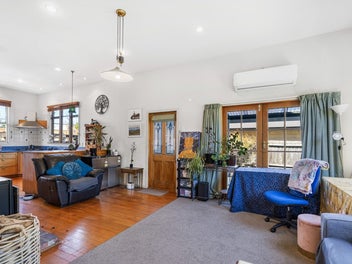 A Timeless Villa In Spreydon