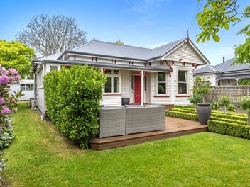 Quintessential Dream Villa, Cashmere Zoned