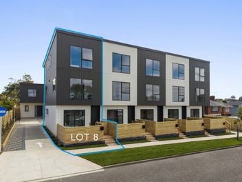 3 Bedrooms. 3 Ensuites. A Smarter Way to Live.