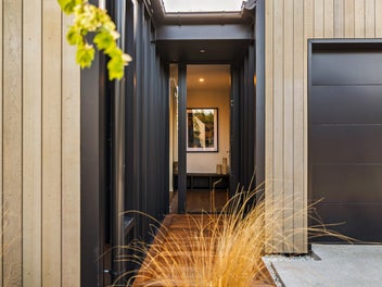 Your Own Place in Queenstown