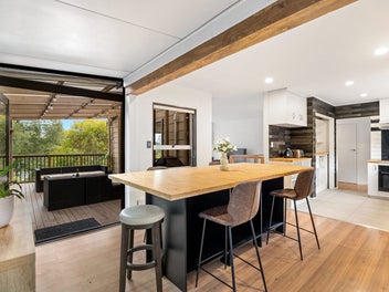 A Hidden Haven with Views to Love