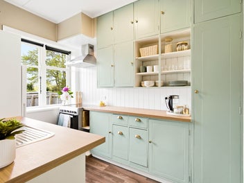 Immaculate Home, Beautifully Refreshed