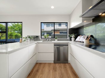 Rangi Zone Gem – Legal Home & Income!