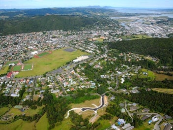 Image 1 of 7