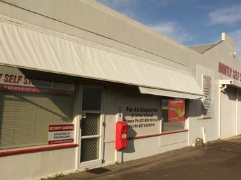 Image 1 of 8