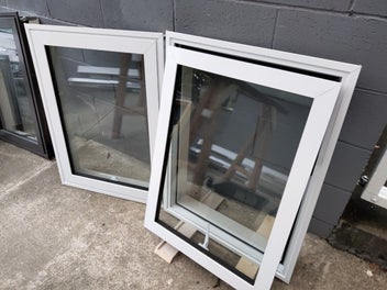 Image 1 of 18