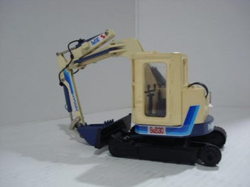 Image 1 of 7