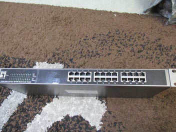 Image 1 of 6