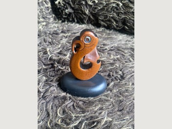 Image 1 of 6