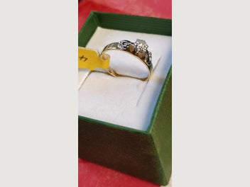 Image 1 of 4