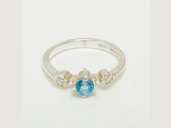 Image 1 of 5