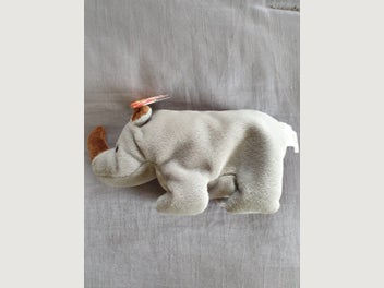 Image 1 of 7