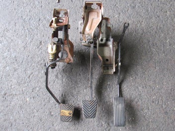 Image 1 of 7
