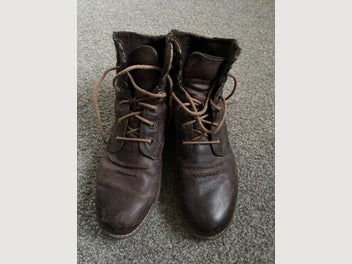 Image 1 of 8