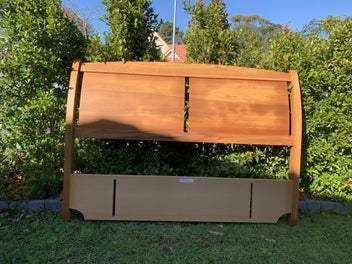 Image 1 of 8