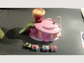 Image 1 of 3