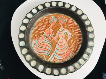 Image 1 of 7