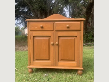 Image 1 of 8