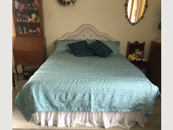 Image 1 of 7