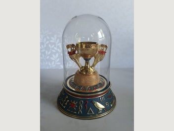 Image 1 of 5
