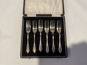 Image 1 of 5