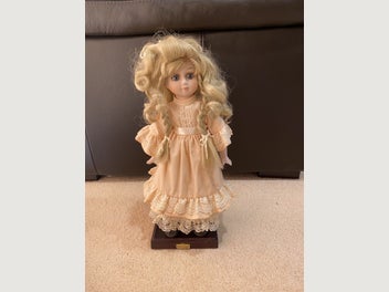 Image 1 of 5