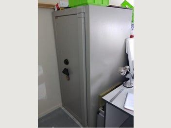 Image 1 of 6