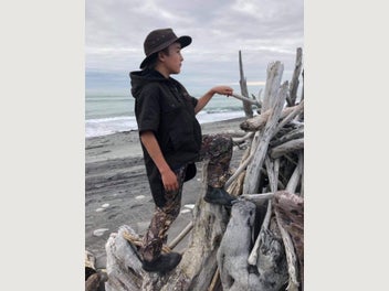 Image 1 of 4