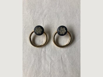 Image 1 of 18