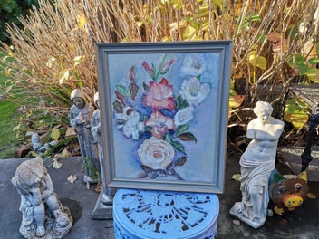 Image 1 of 8