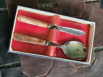 Image 1 of 4