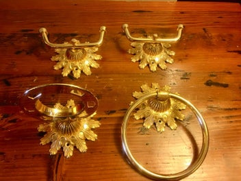 Image 1 of 2