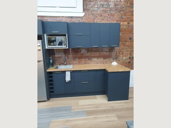 Image 1 of 20