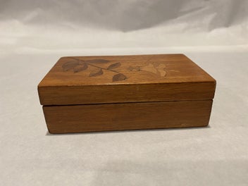 Image 1 of 8