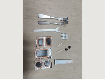 Image 1 of 2