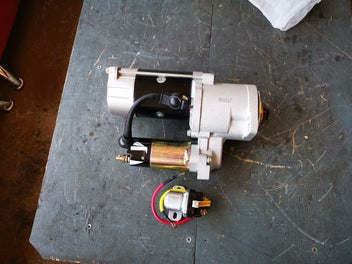 Image 1 of 7