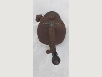 Image 1 of 5