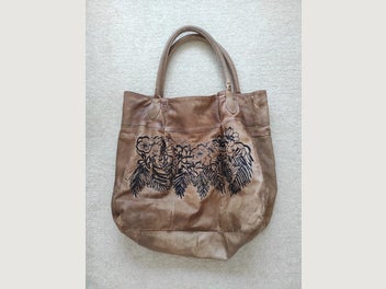 Image 1 of 3