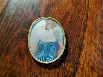 Image 1 of 7