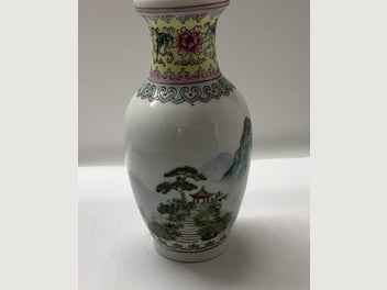 Image 1 of 7