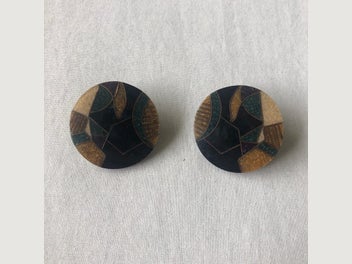 Image 1 of 7