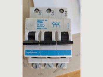 Image 1 of 1