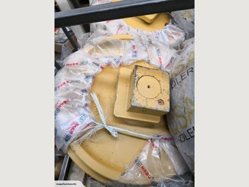 Image 1 of 7