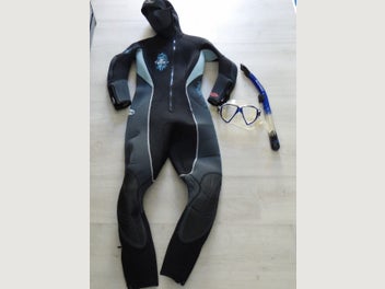 Image 1 of 7