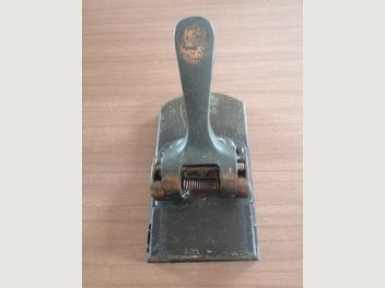 Image 1 of 6