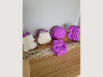 Image 1 of 3