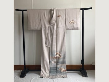 Image 1 of 18
