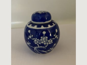 Image 1 of 7