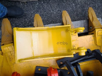 Image 1 of 3