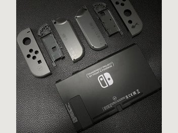 Image 1 of 6
